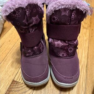 Toddler Kamik Boots size 7